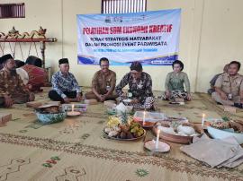 KUNJUNGAN DAN PELATIHAN SDM EKONOMI KREATIF KE SENTRA INDUSTRI PANDE BESI